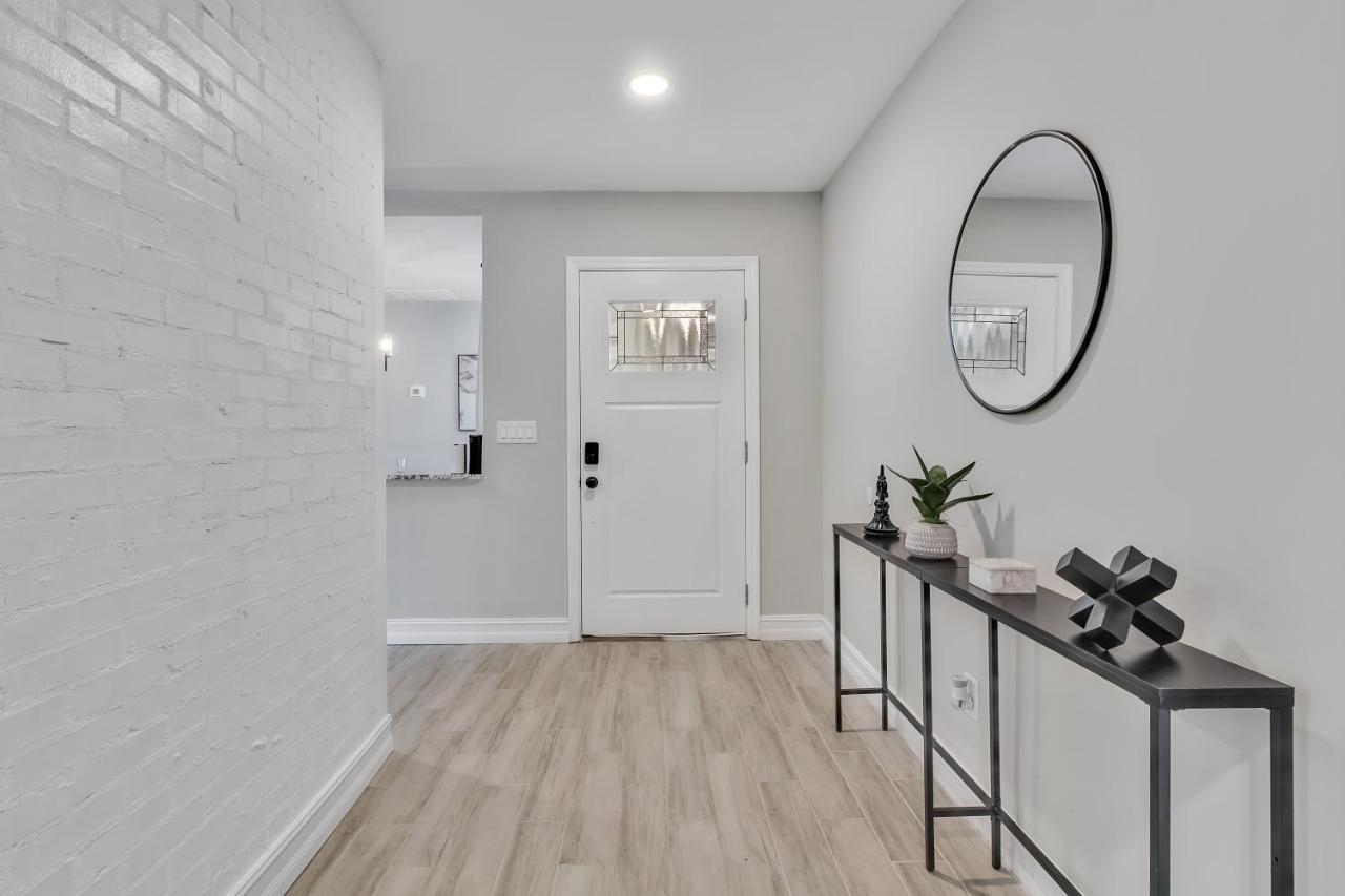 Modern Lake Front Casita Near Winter Park! Orlando Ngoại thất bức ảnh