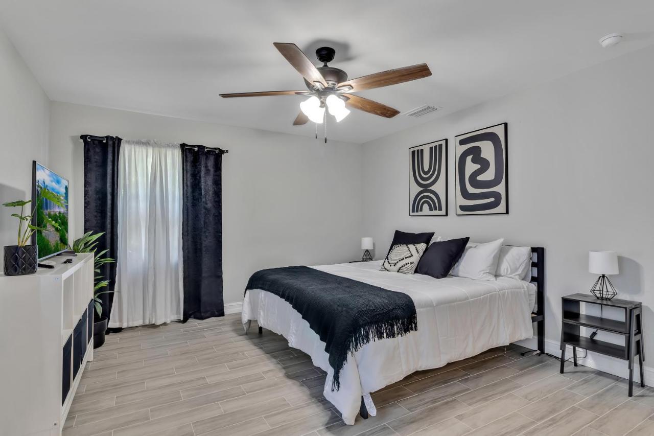 Modern Lake Front Casita Near Winter Park! Orlando Ngoại thất bức ảnh